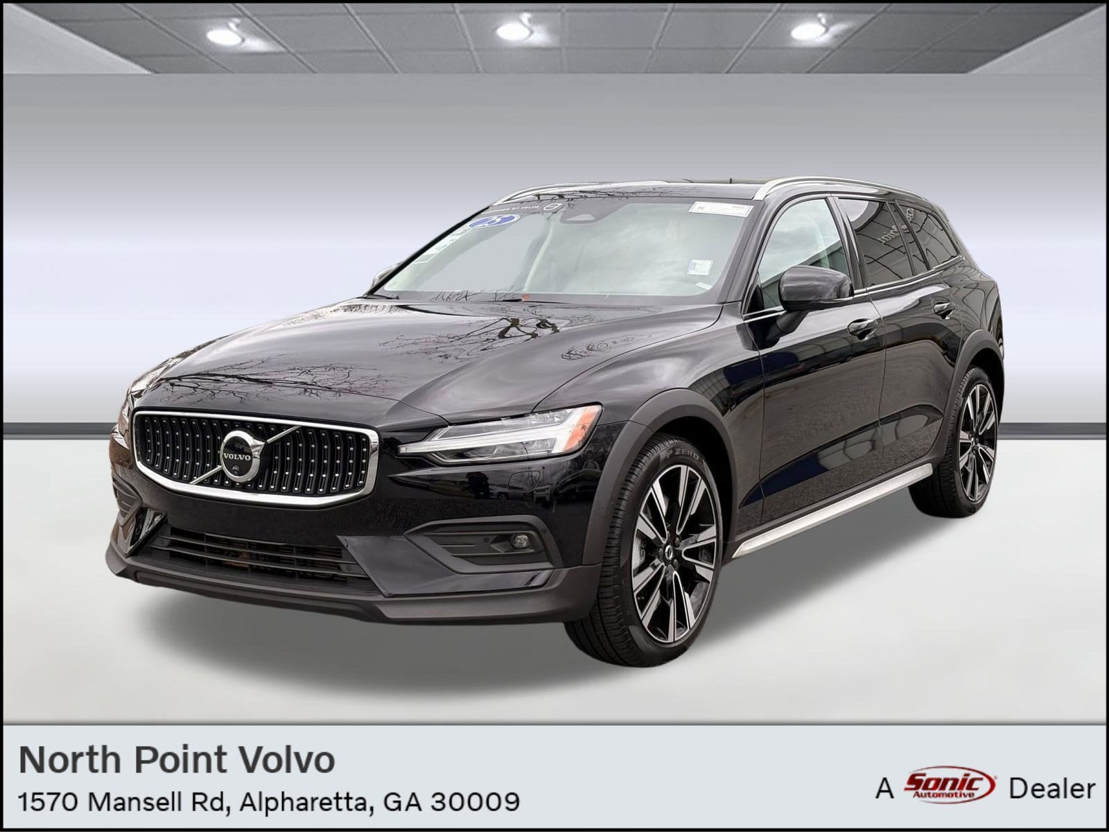 2025 Volvo V60 Cross Country