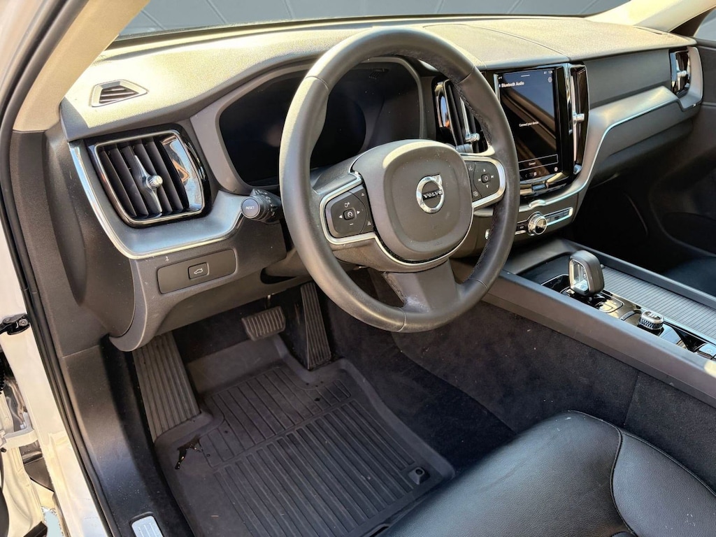 Certified 2023 Volvo XC60 B5 Core B5 AWD Core