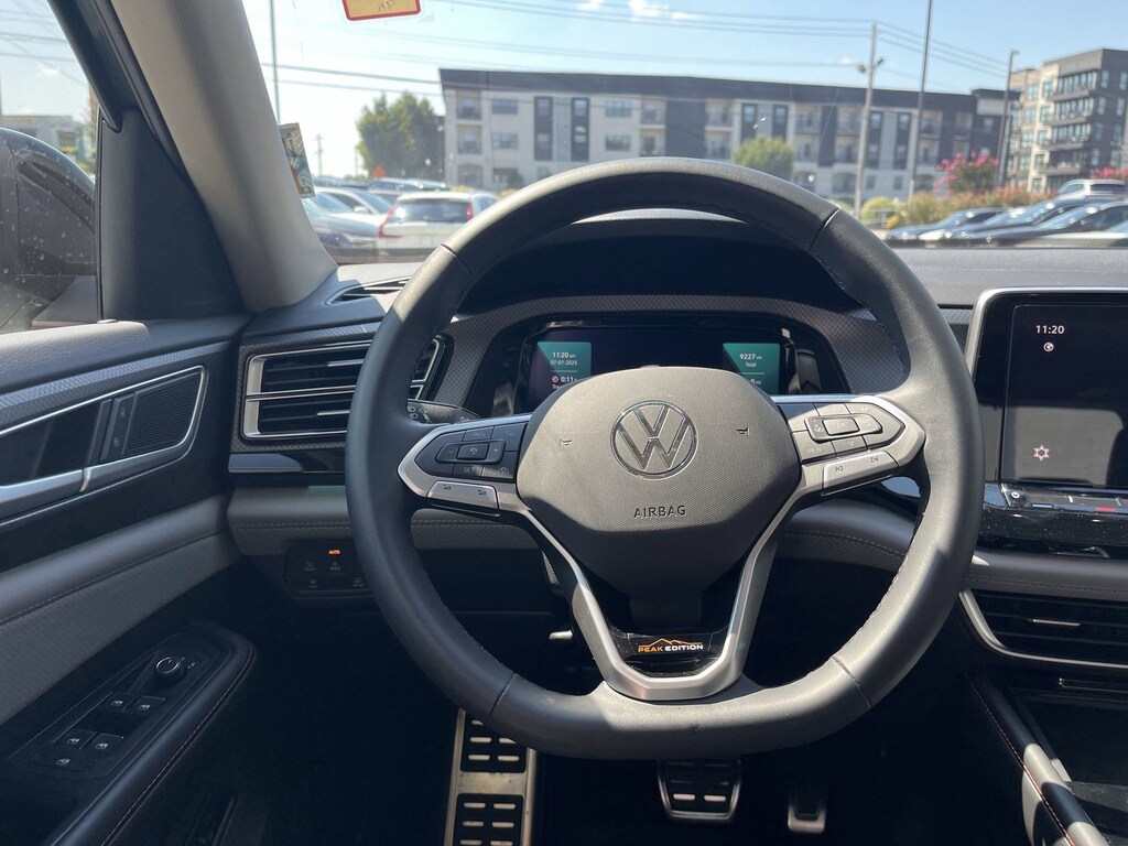 Used 2024 Volkswagen Atlas 2.0T Peak Edition SEL 2.0T Peak Edition SEL 4MOTION