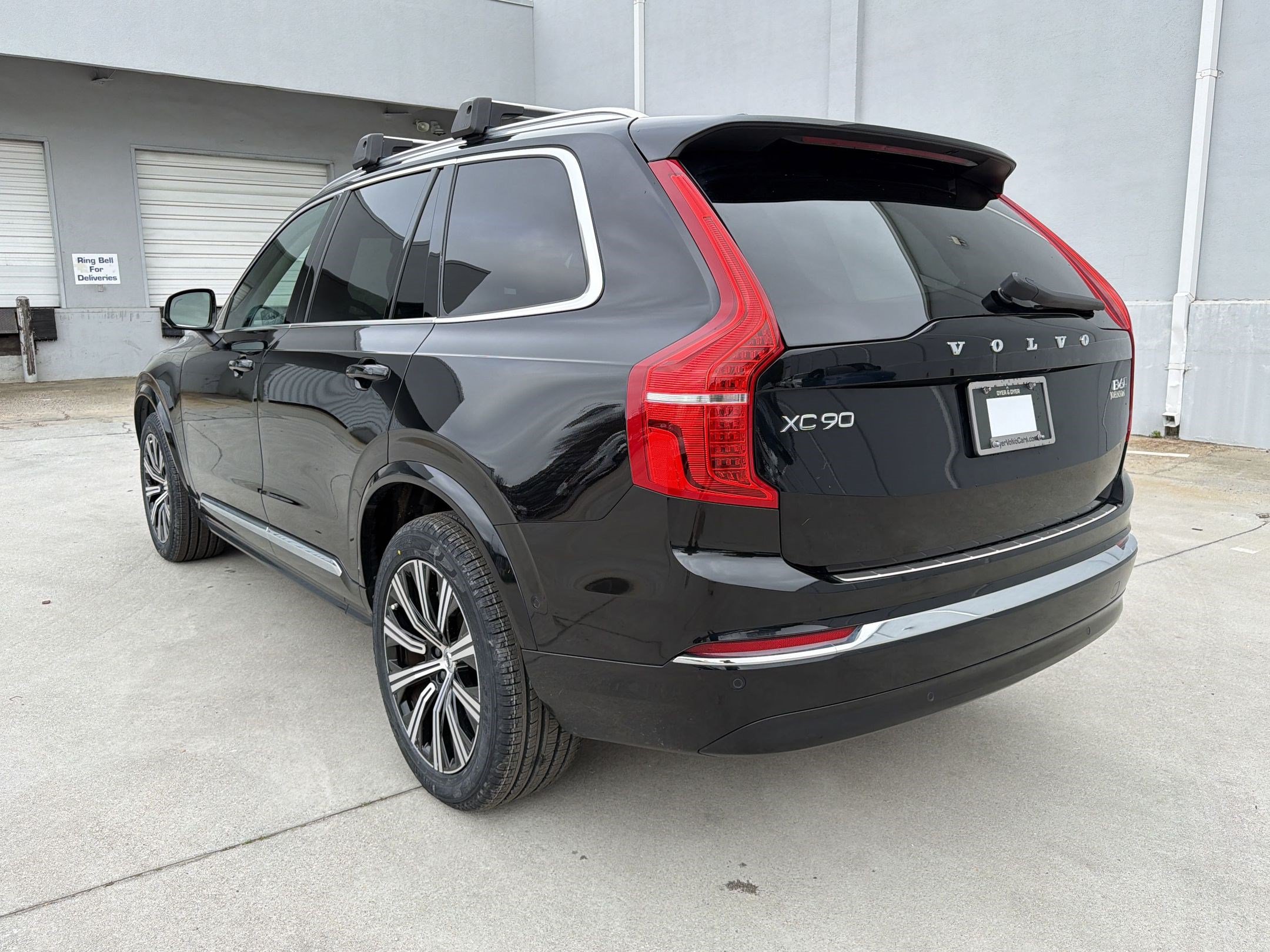 2023 Volvo XC90 Plus - Photo 3