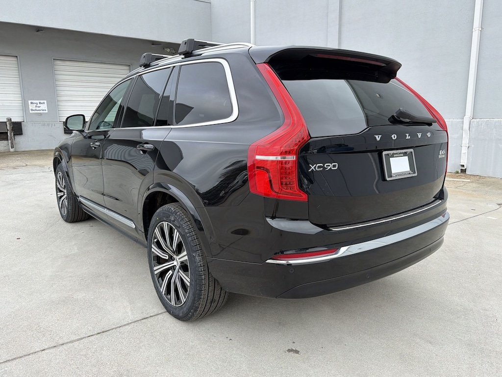 Used 2023 Volvo XC90 Plus SUV
