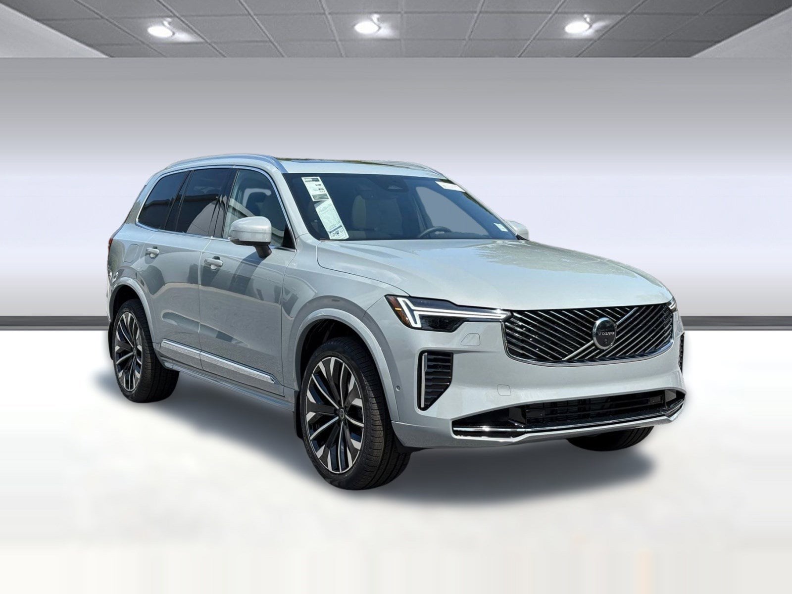 2026 Volvo XC90 Plus - Photo 7