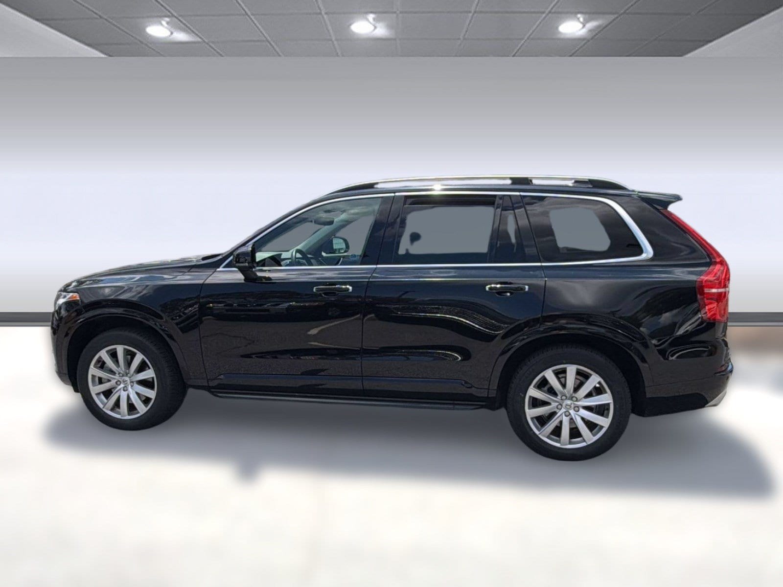 Used 2016 Volvo XC90 Momentum with VIN YV4A22PK8G1085169 for sale in Alpharetta, GA