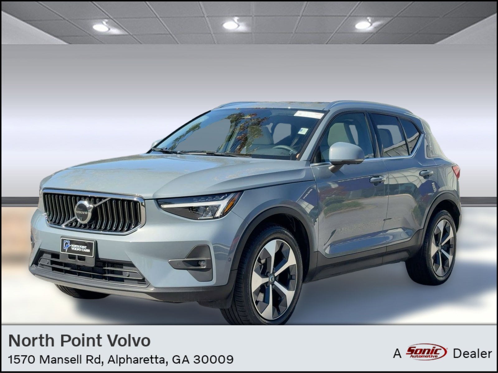 2023 Volvo XC40 Plus