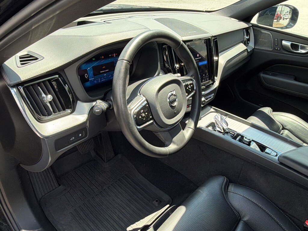 Used 2024 Volvo XC60 Recharge Plug-In Hybrid T8 Ultimate Black Edition SUV