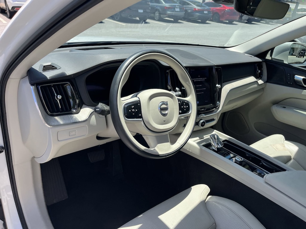 Certified 2023 Volvo XC60 B5 Ultimate B5 FWD Ultimate Bright Theme