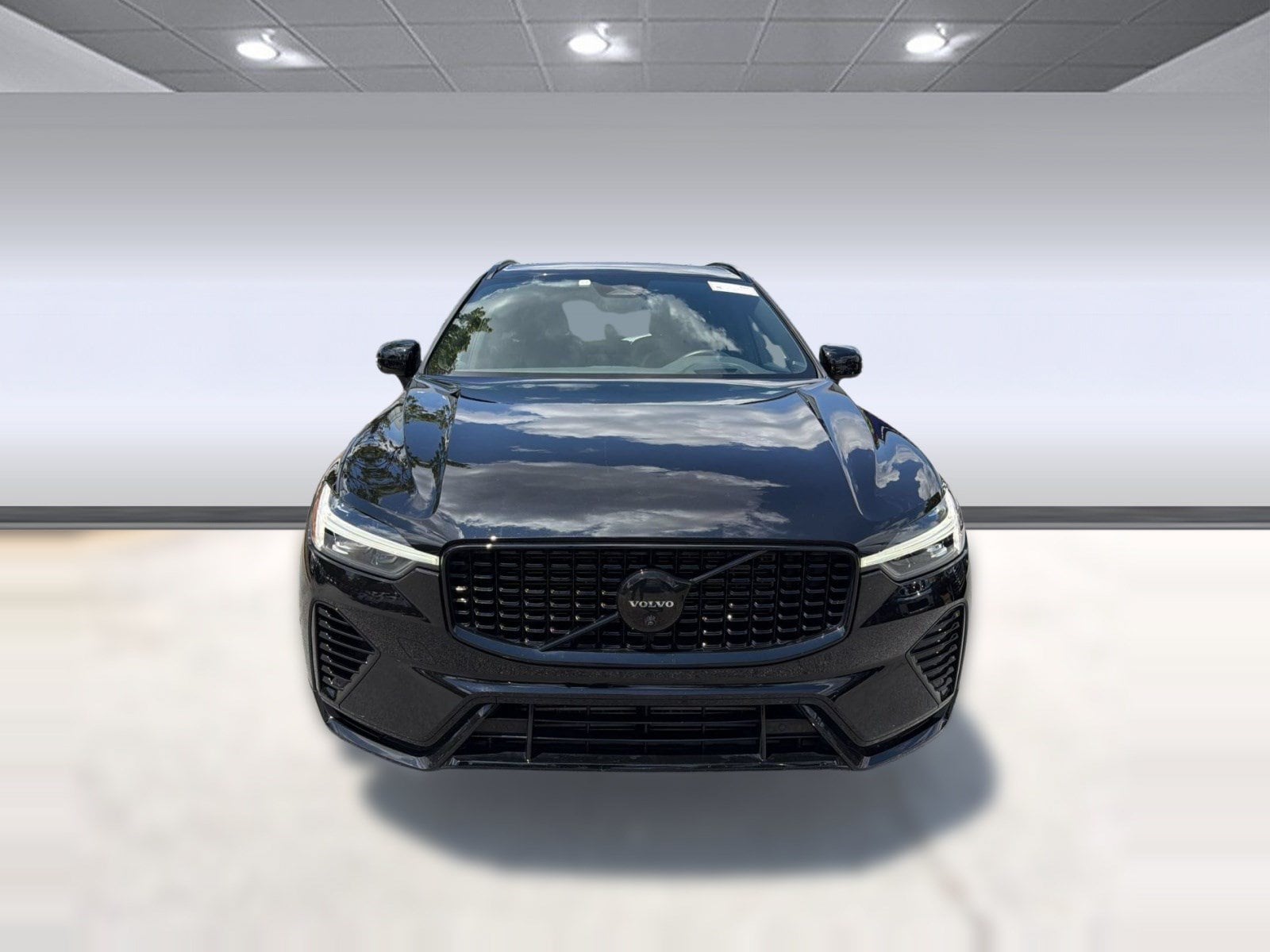 XC60 Recharge Plug-In Hybrid T8 Ultimate Black Edition SUV