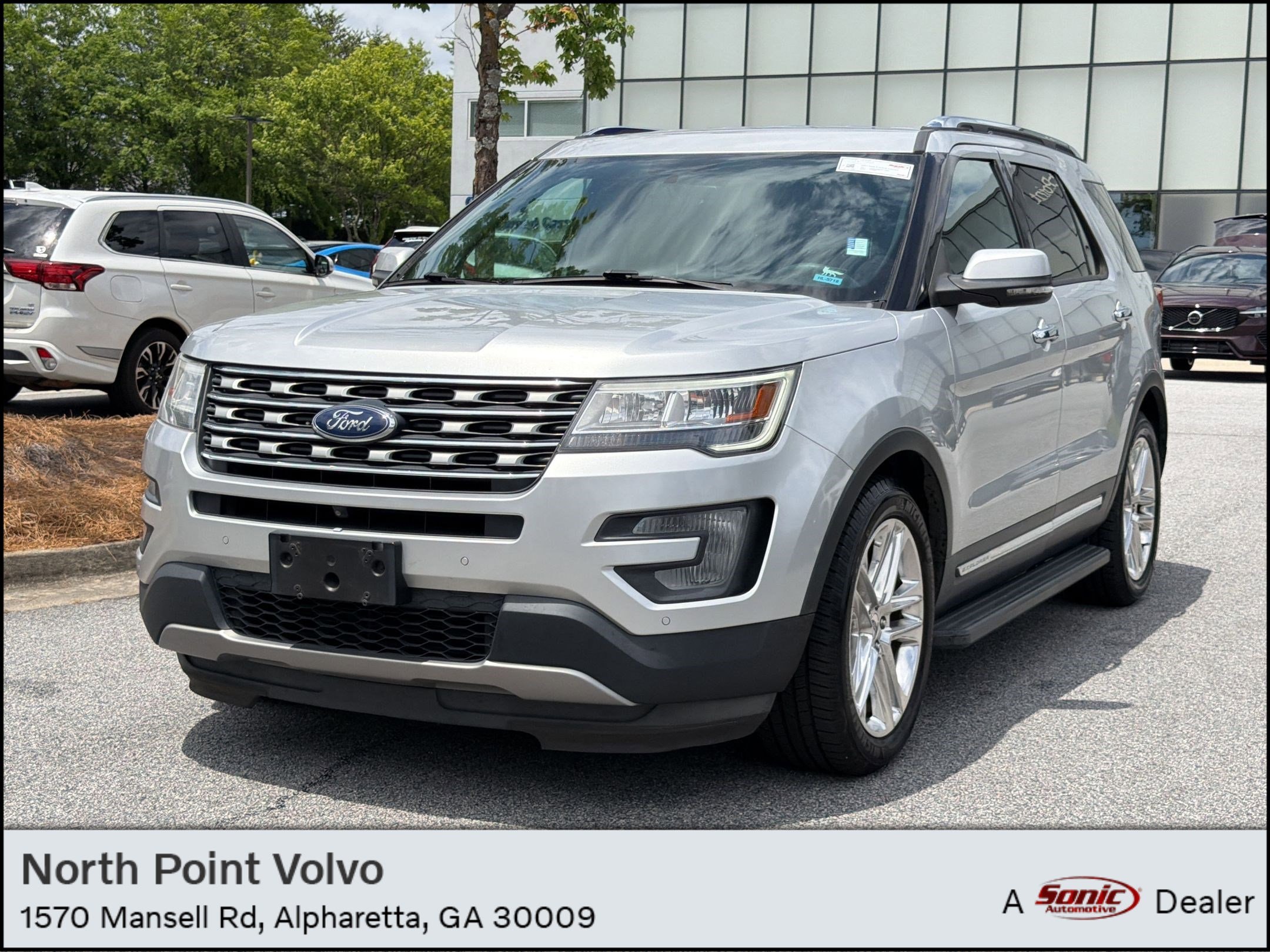 2017 Ford Explorer Limited FWD's photo