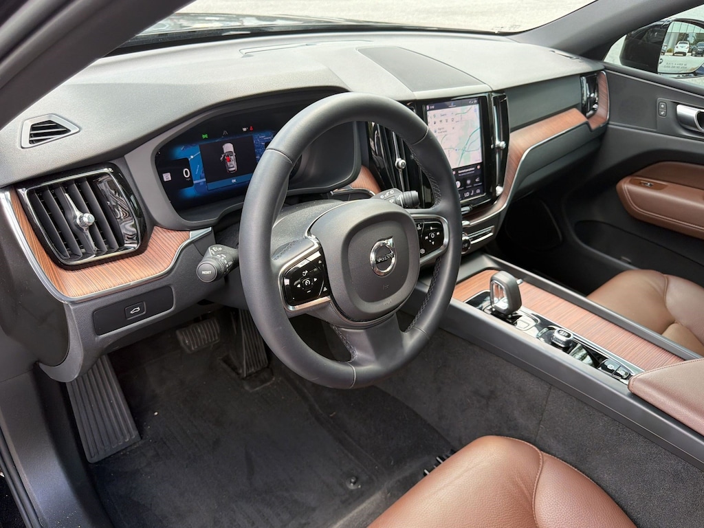 Certified 2024 Volvo XC60 B5 Plus SUV