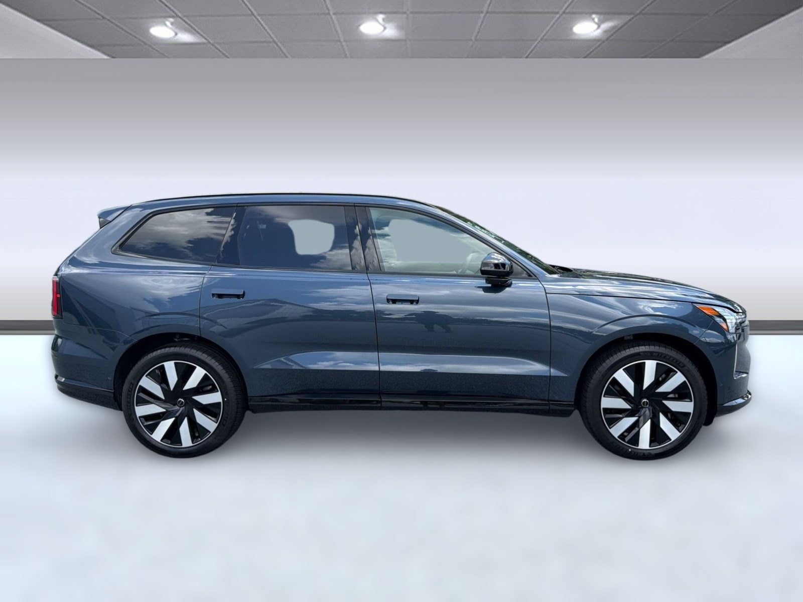 EX90 Twin Motor Ultra 7-Seater SUV