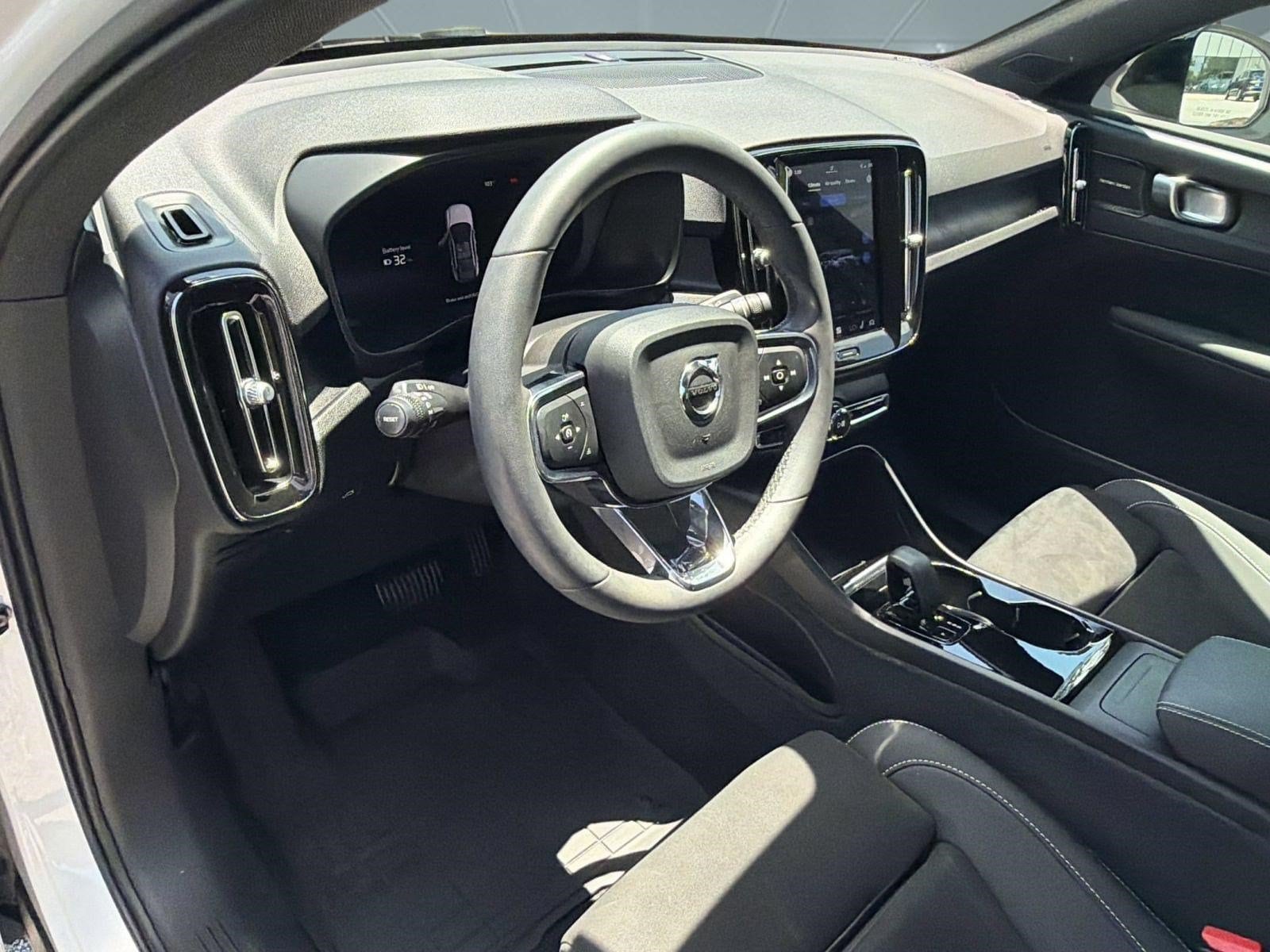 C40 Recharge Pure Electric Ultimate SUV