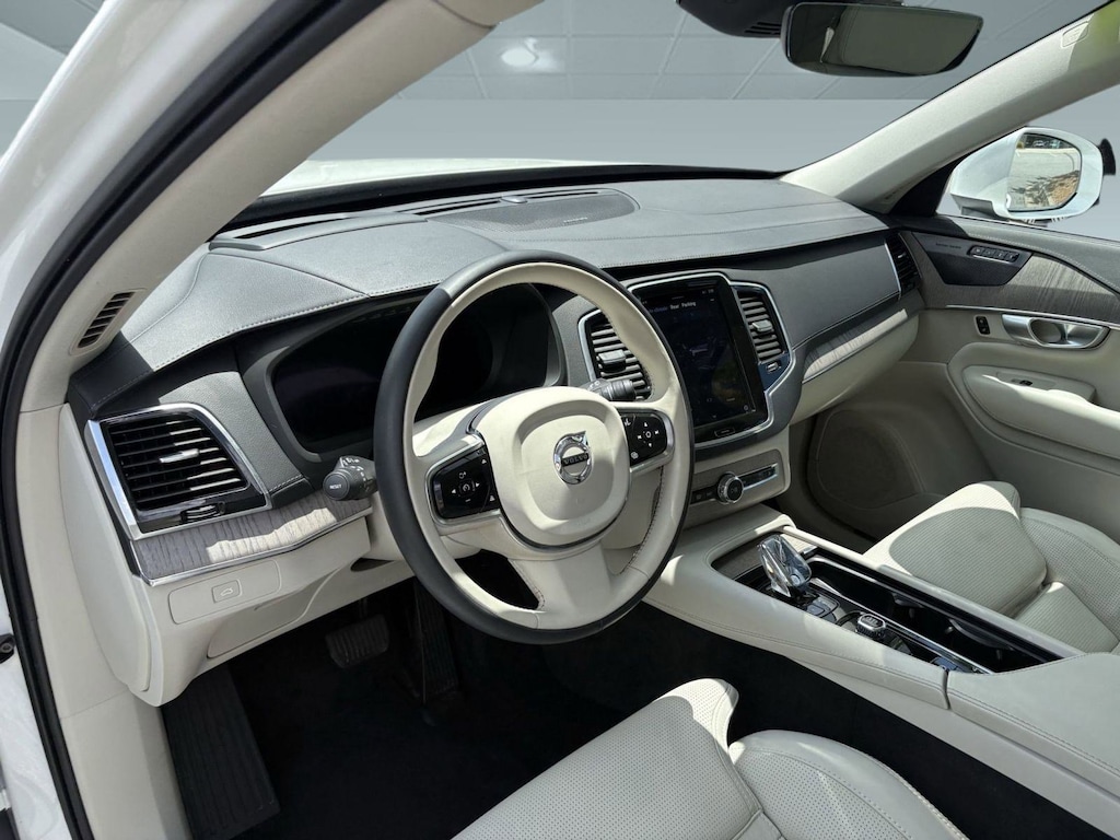 Certified 2024 Volvo XC90 B6 Ultimate 7 Passenger B6 AWD Ultimate Bright Theme 7P