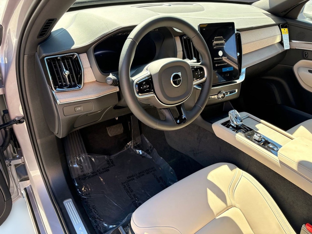 New 2026 Volvo XC90 B5 Core 7 Passenger SUV