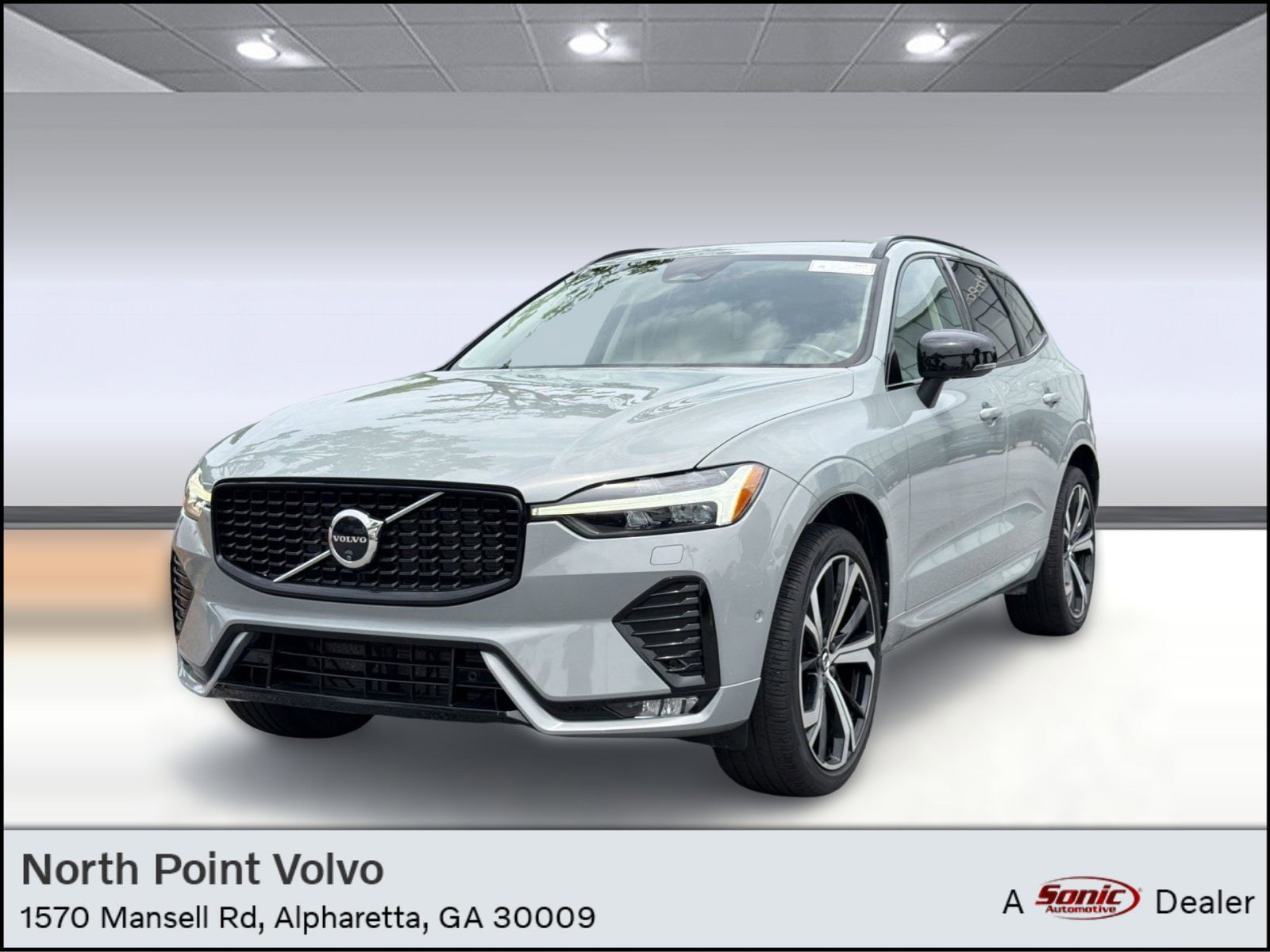 2024 Volvo XC60 B5 Ultimate Dark Theme AWD's photo