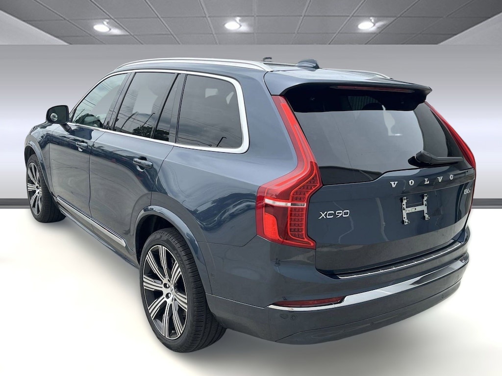 Certified 2024 Volvo XC90 B6 Plus 7 Passenger B6 AWD Plus Bright Theme 7P