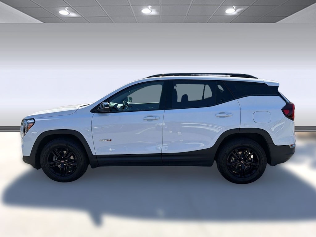 Used 2022 GMC Terrain AT4 SUV