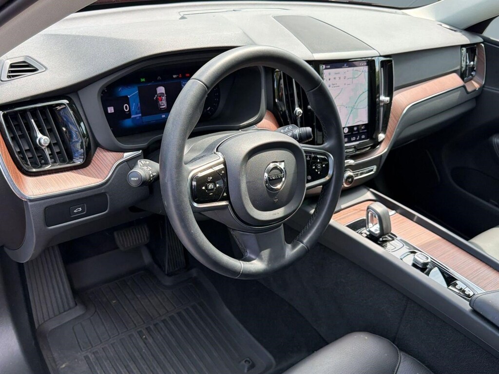 Certified 2024 Volvo XC60 B5 Plus SUV