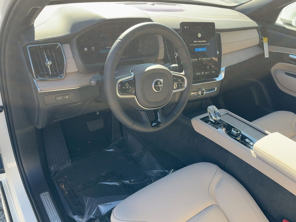 New 2026 Volvo XC90 plug-in hybrid T8 Plus 7-Seater SUV