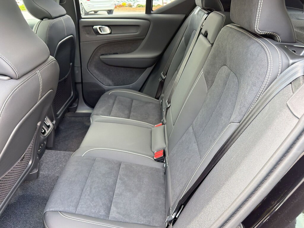 New 2026 Volvo XC40 B5 Ultra Black Edition SUV
