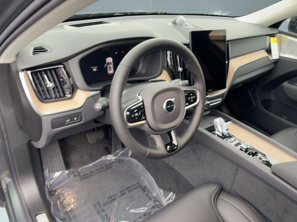 New 2026 Volvo XC60 plug-in hybrid T8 Ultra SUV