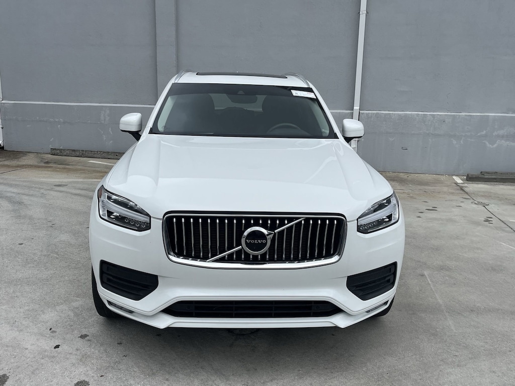 Certified 2022 Volvo XC90 T5 Momentum 7 Passenger T5 FWD Momentum 7P
