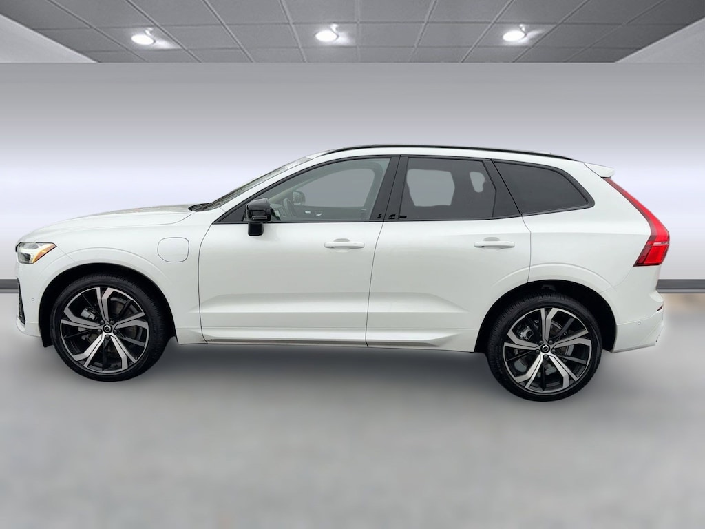 Certified 2025 Volvo XC60 Plug-In Hybrid T8 Ultra T8 AWD Ultra