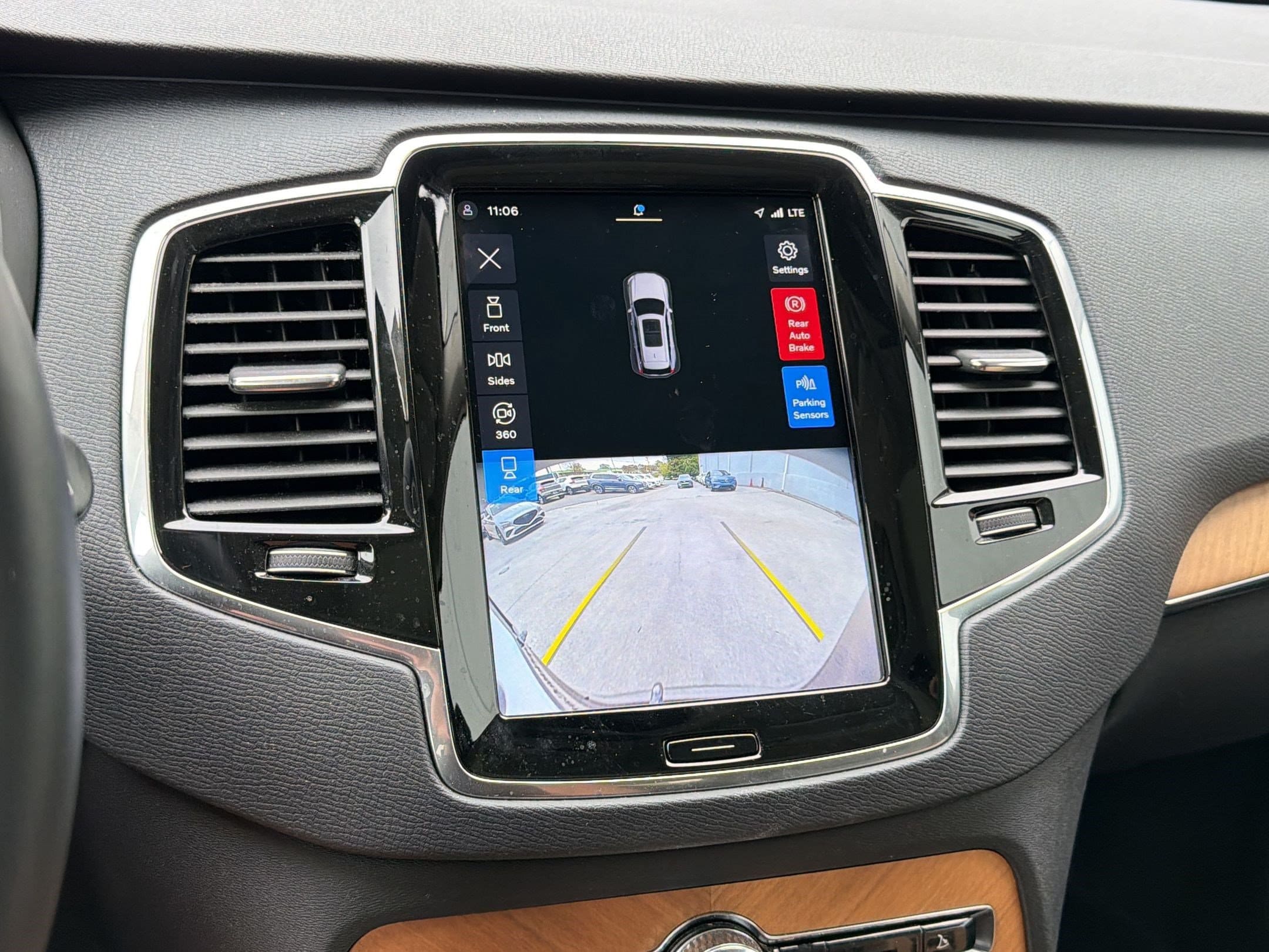 2023 Volvo XC90 Plus - Photo 19
