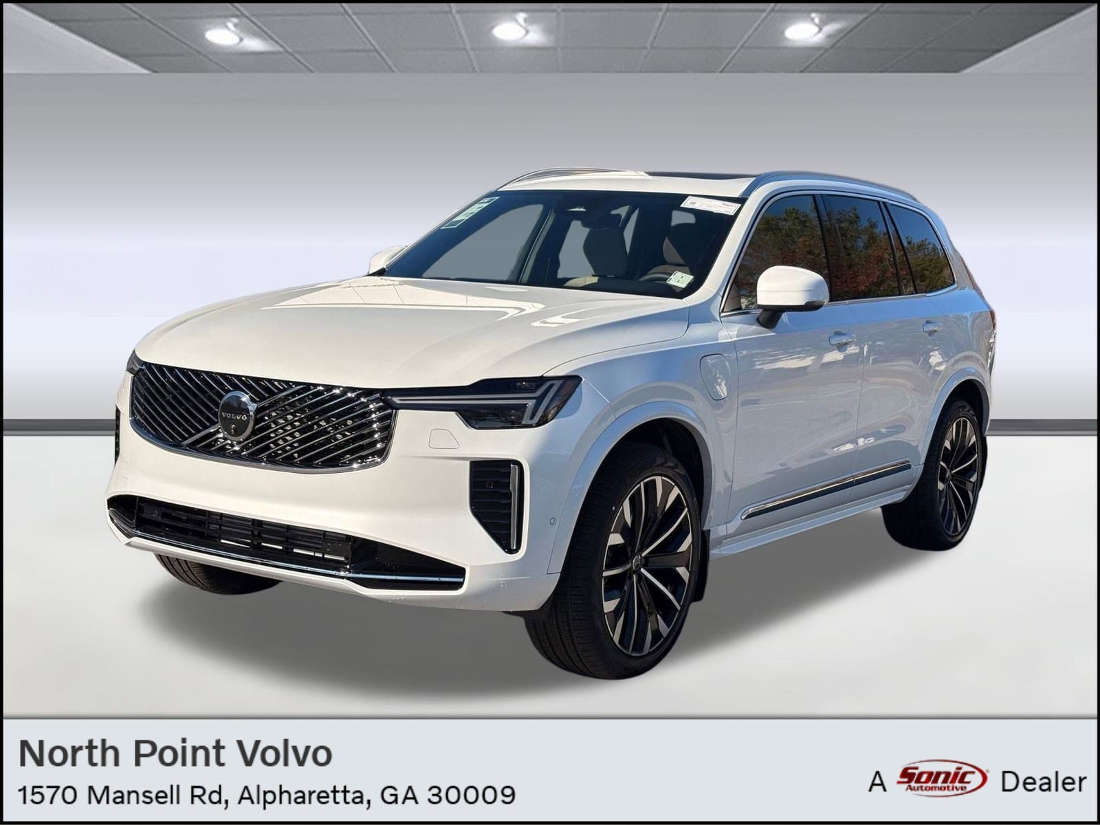 2026 Volvo XC90 Plus's photo