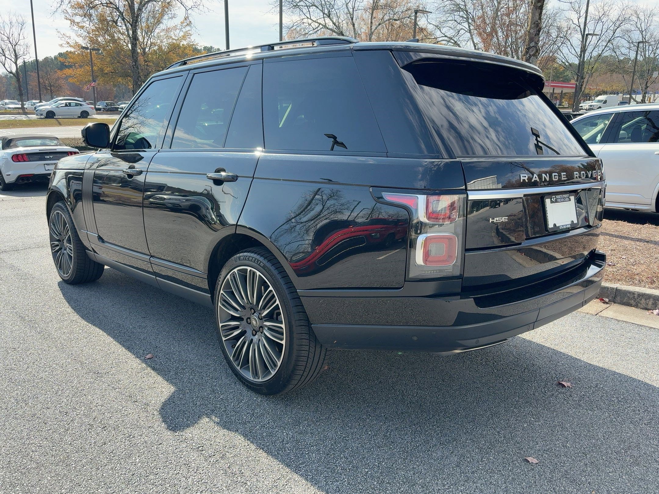 2019 Land Rover Range Rover SuperCharged HSE photo 3