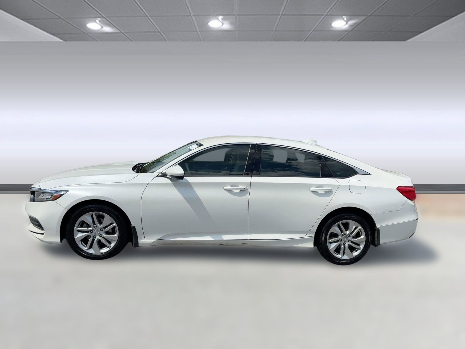 2020 Honda Accord LX 1.5T photo 2