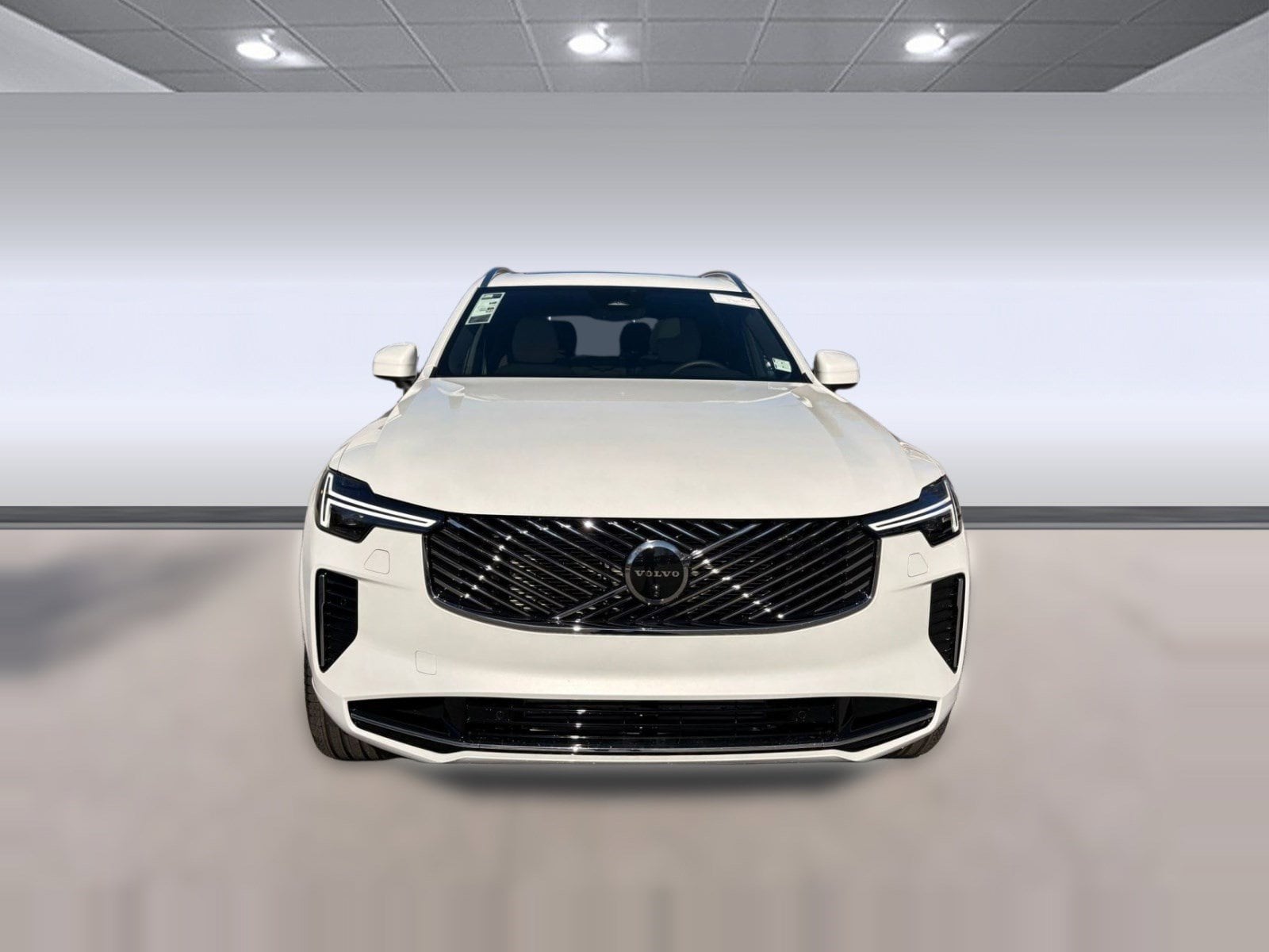 2026 Volvo XC90 Plus - Photo 6
