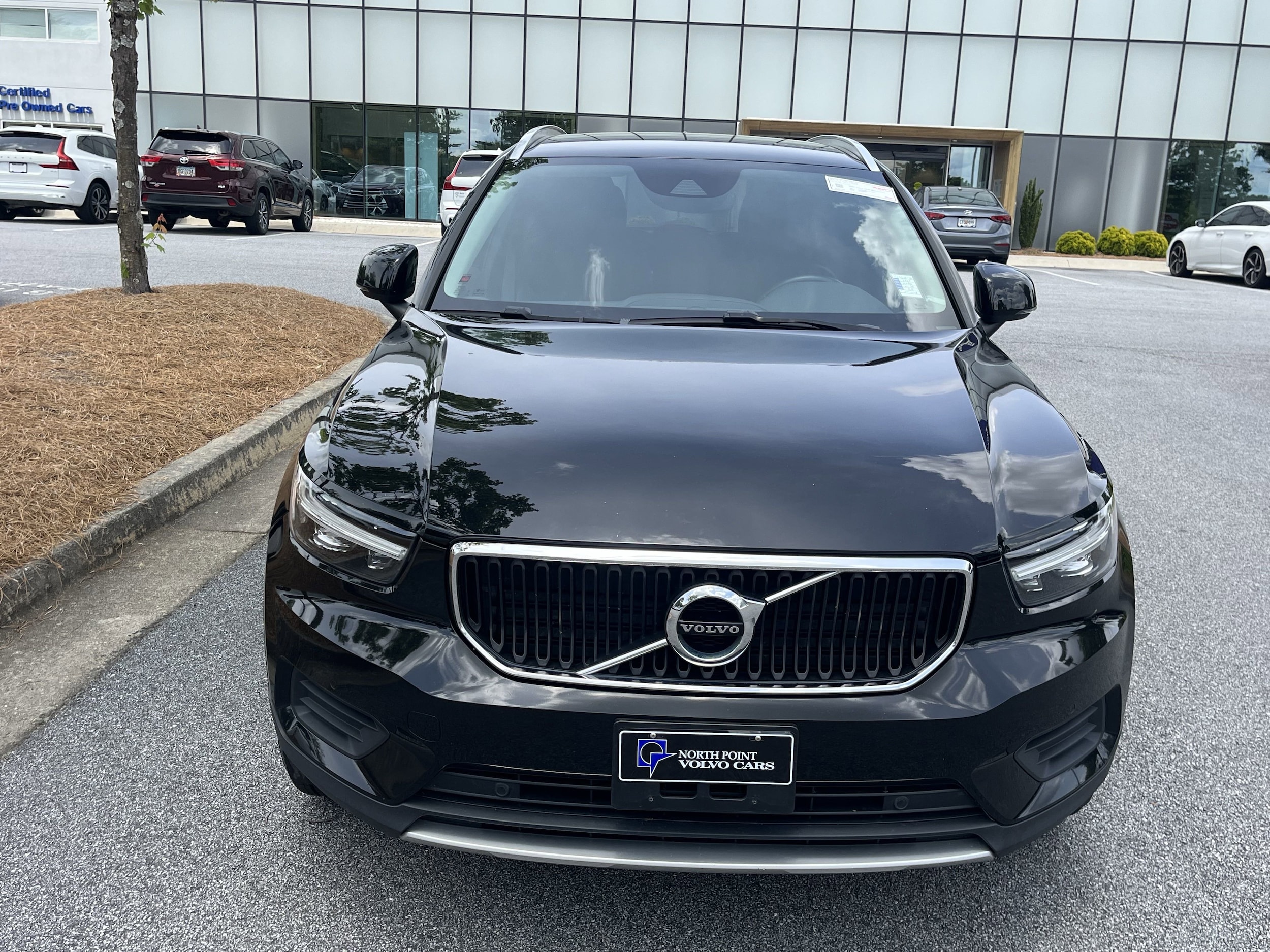 Used 2020 Volvo XC40 Momentum with VIN YV4AC2HKXL2210558 for sale in Alpharetta, GA