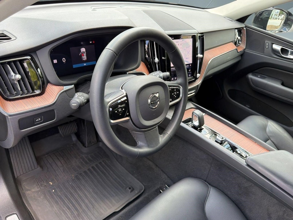 Certified 2024 Volvo XC60 B5 Plus SUV