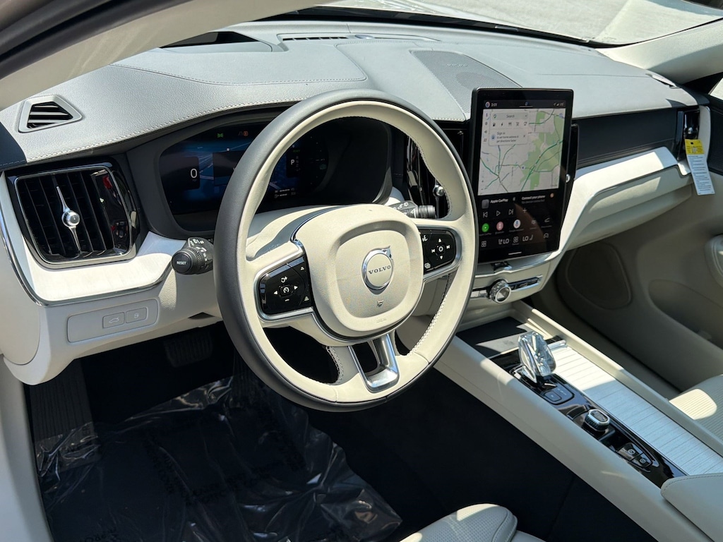 New 2026 Volvo XC60 plug-in hybrid T8 Ultra SUV