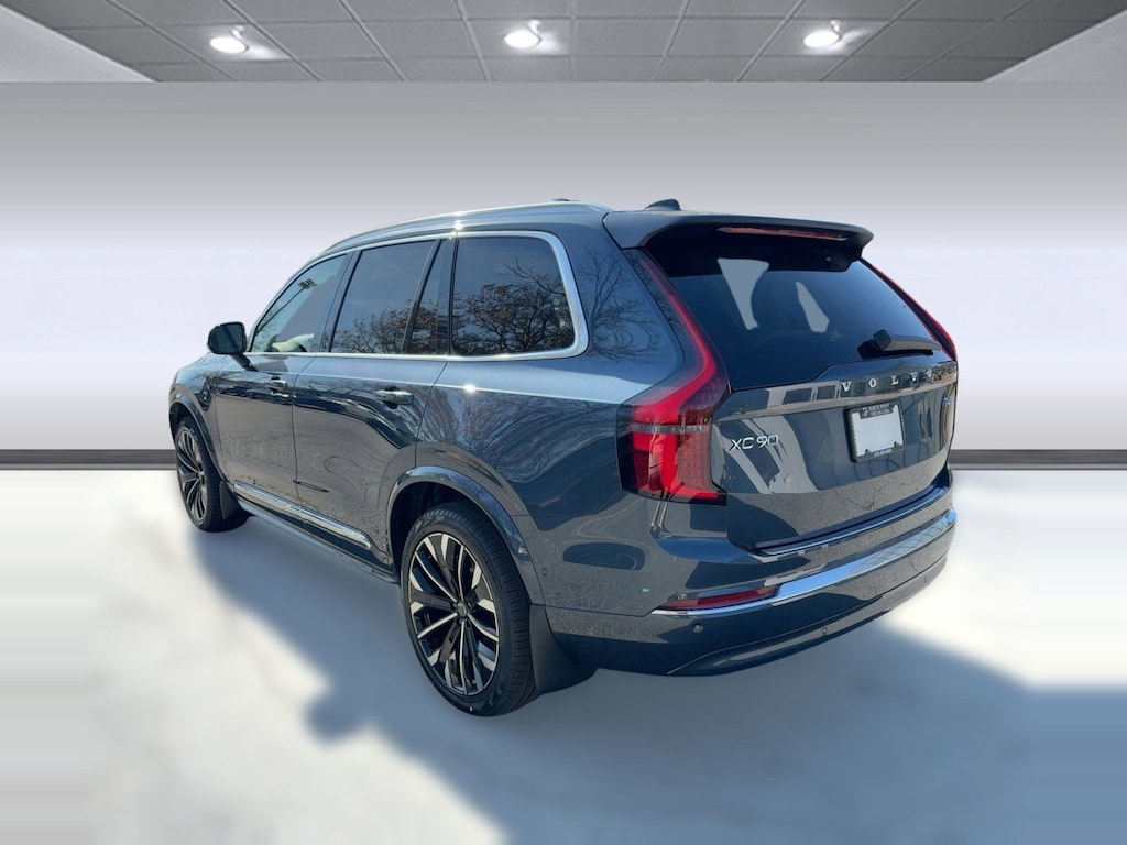 New 2026 Volvo XC90 plug-in hybrid T8 Ultra 7-Seater SUV