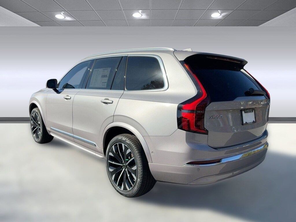 New 2026 Volvo XC90 B5 Plus 7 Passenger SUV