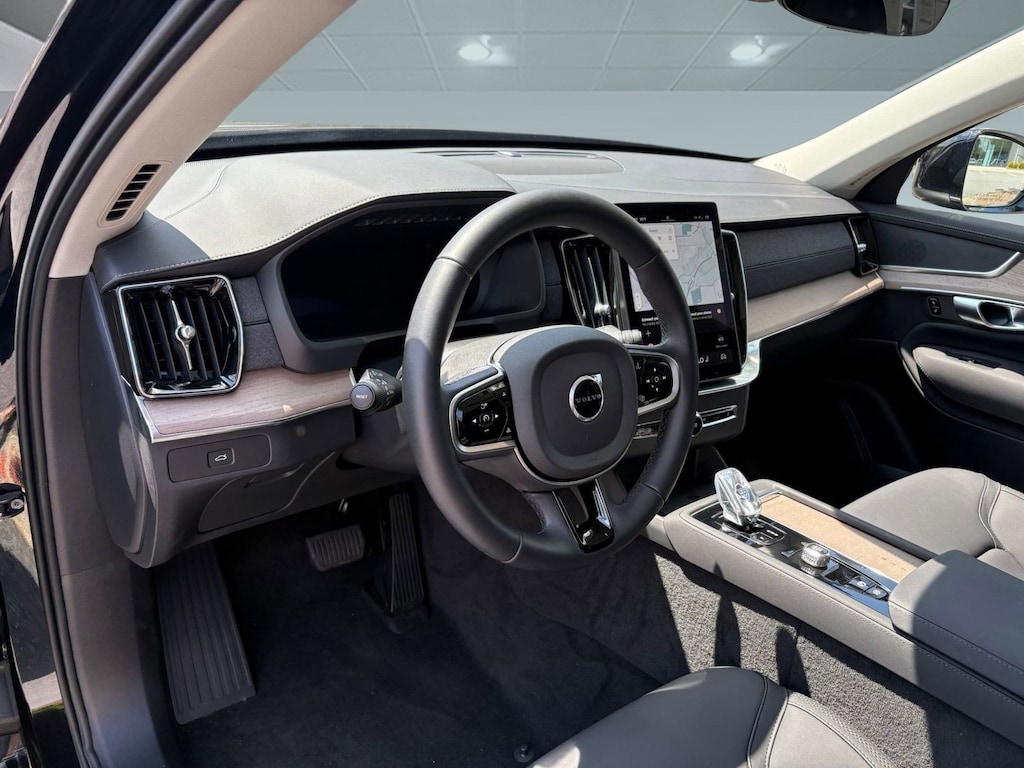 Certified 2025 Volvo XC90 B6 Plus 7 Passenger (2025.5) 2025.5 B6 AWD Plus 7-Seater