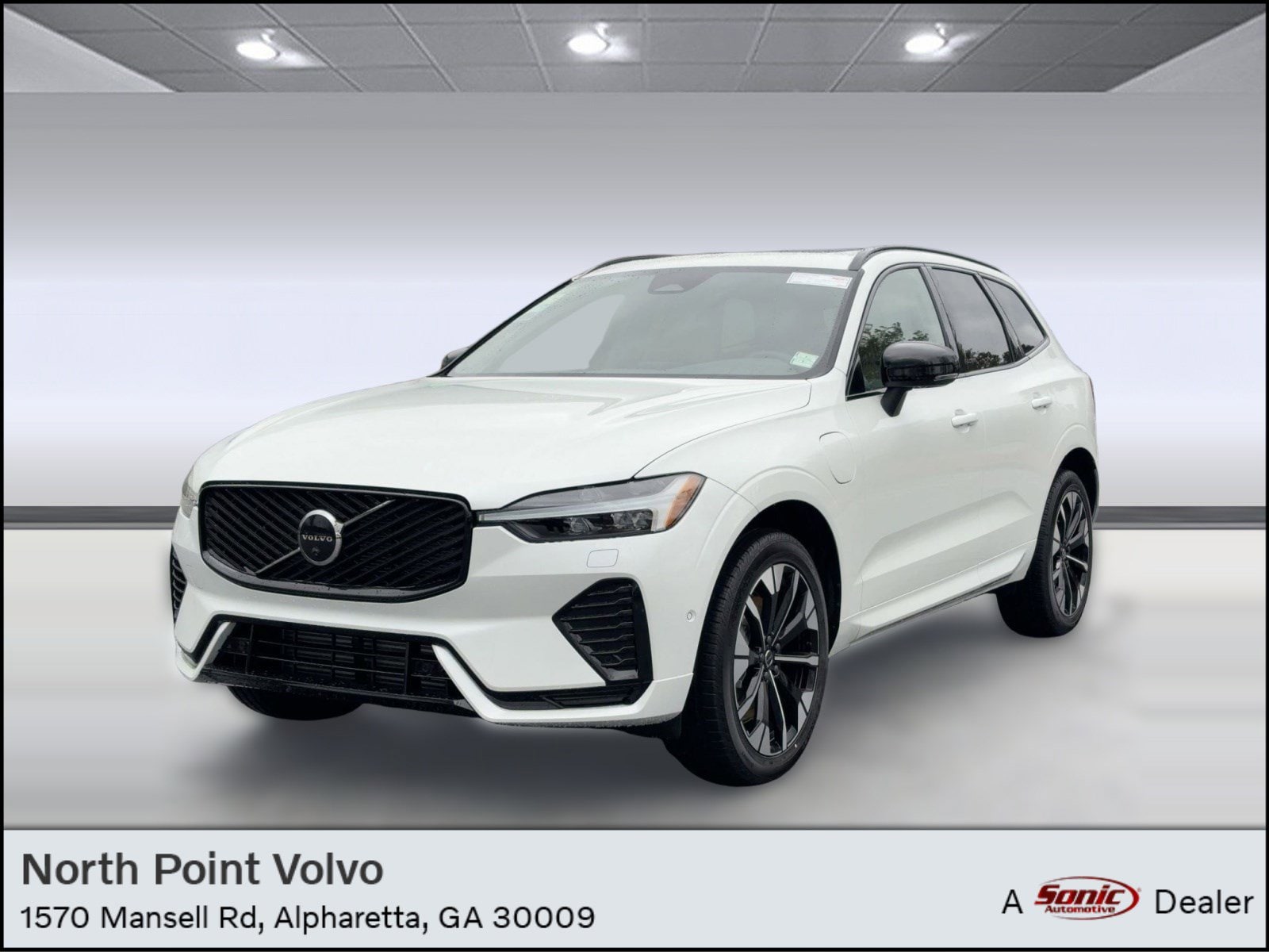 2026 Volvo XC60 T8 Plus Dark AWD's photo
