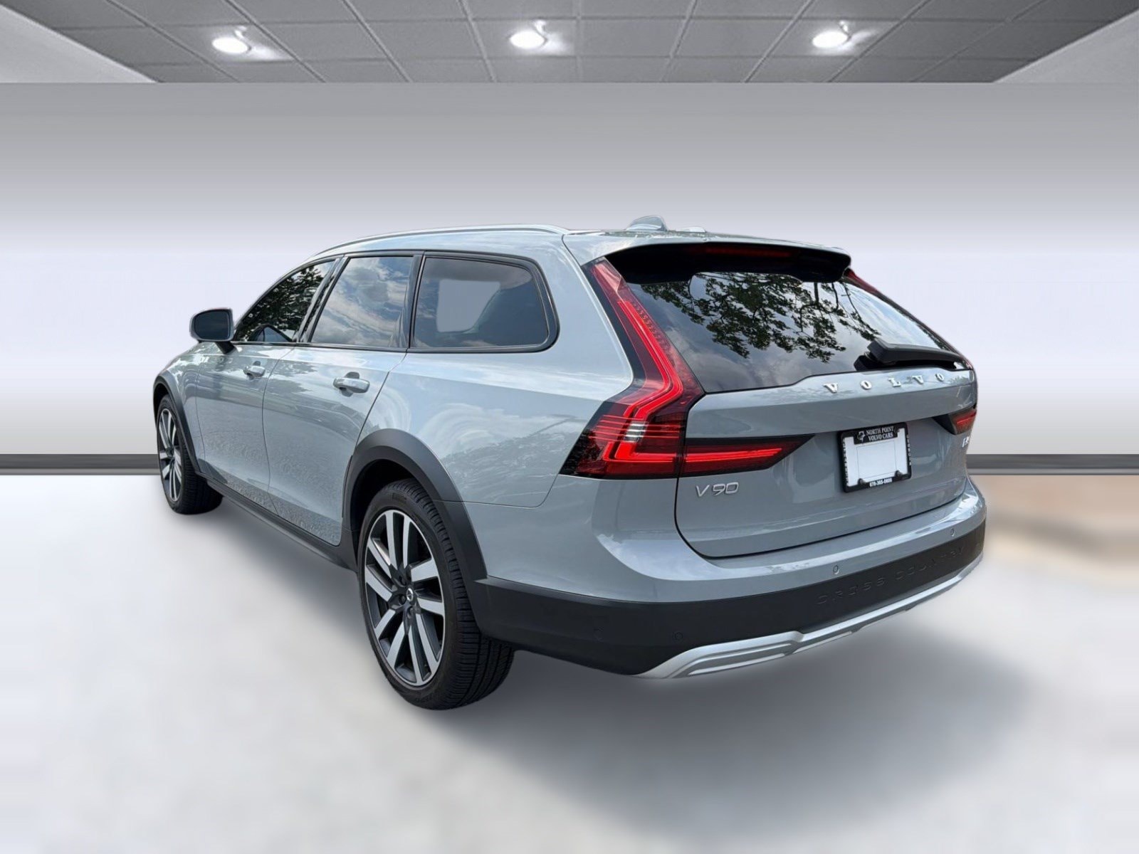 V90 Cross Country B6 Ultra Wagon