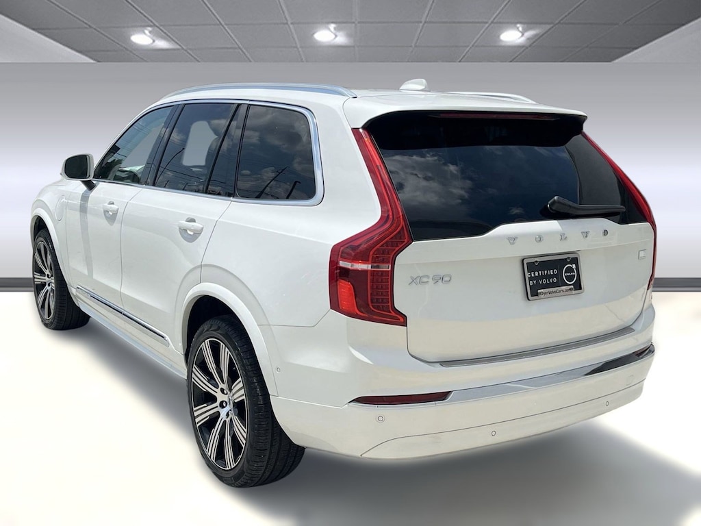 Certified 2024 Volvo XC90 Recharge Plug-In Hybrid Plus Bright Theme T8 eAWD PHEV Plus Bright Theme 7P