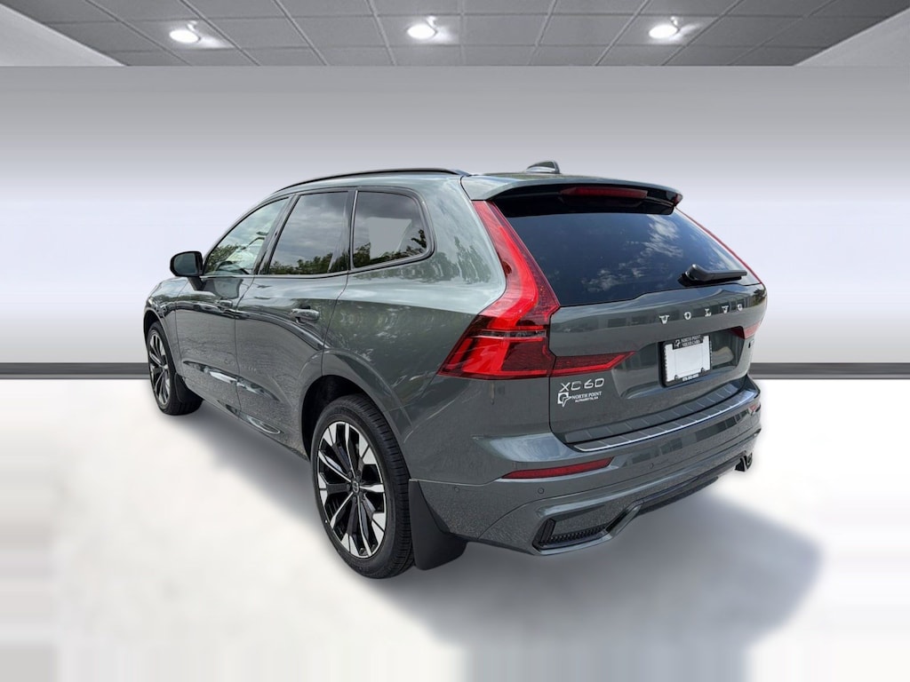 New 2026 Volvo XC60 B5 Plus SUV
