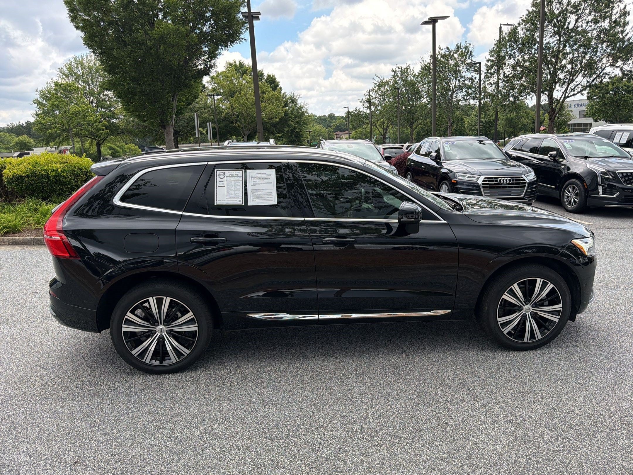 XC60 B5 Plus SUV