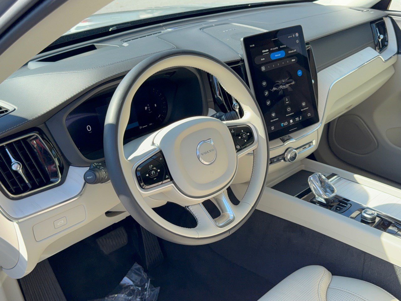 Certified 2026 Volvo XC60 Ultra SUV