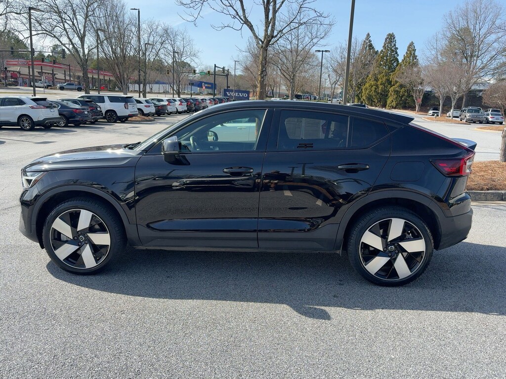 Used 2023 Volvo C40 Recharge Pure Electric Ultimate Twin eAWD Ultimate