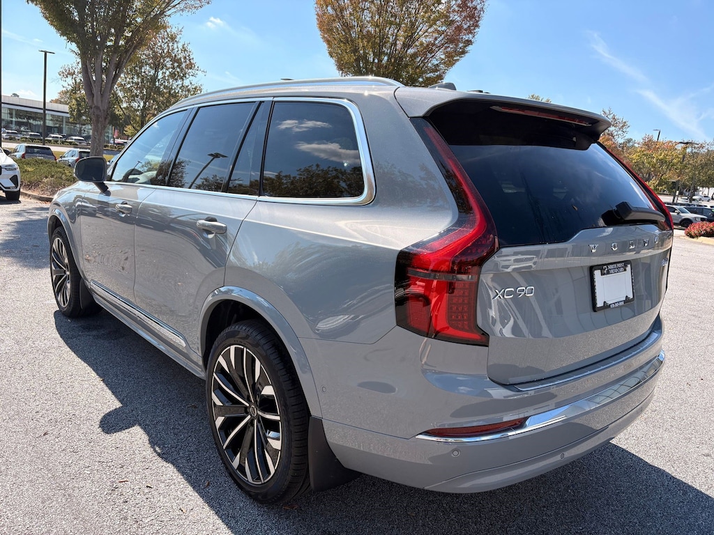 New 2026 Volvo XC90 B6 Plus 7 Passenger SUV