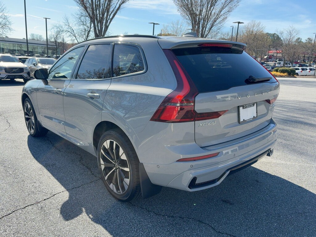 New 2026 Volvo XC60 B5 Plus SUV