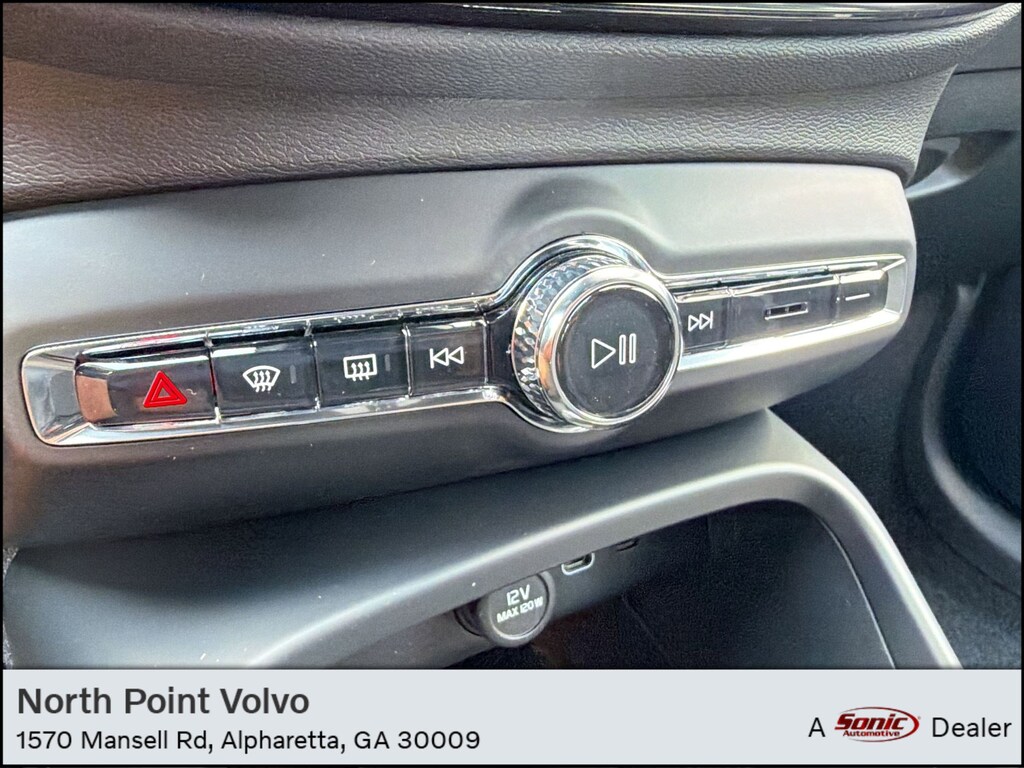 New 2026 Volvo XC40 B5 Ultra Black Edition SUV