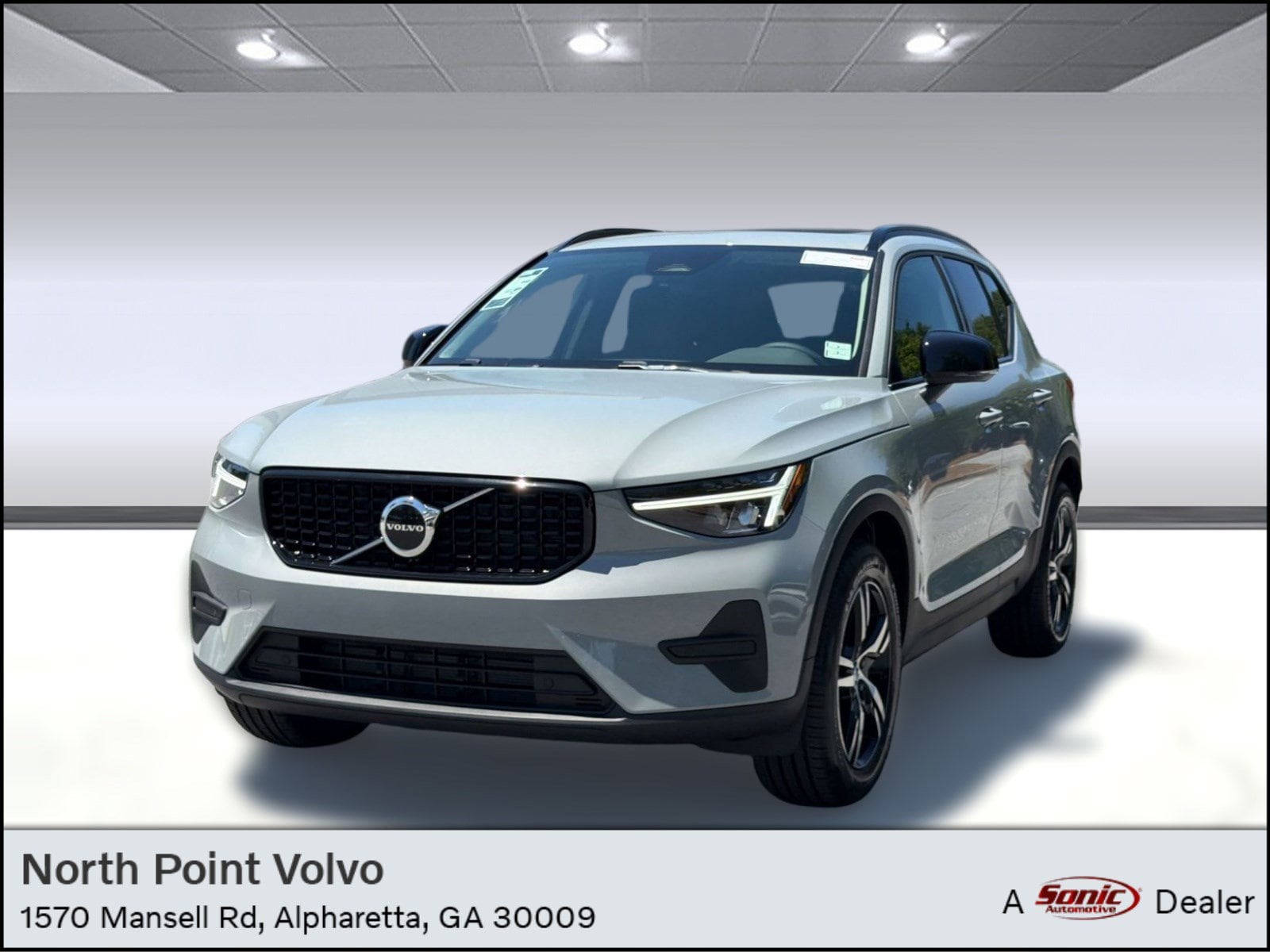 2026 Volvo XC40 B5 Core Dark AWD's photo