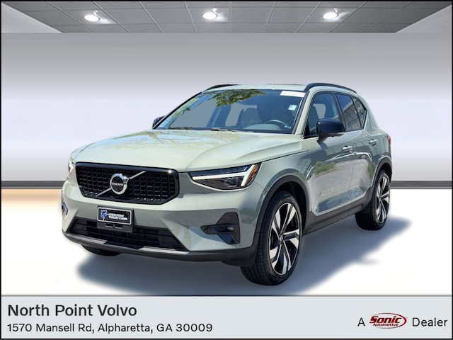 2023 Volvo XC40 B5 Ultimate SUV