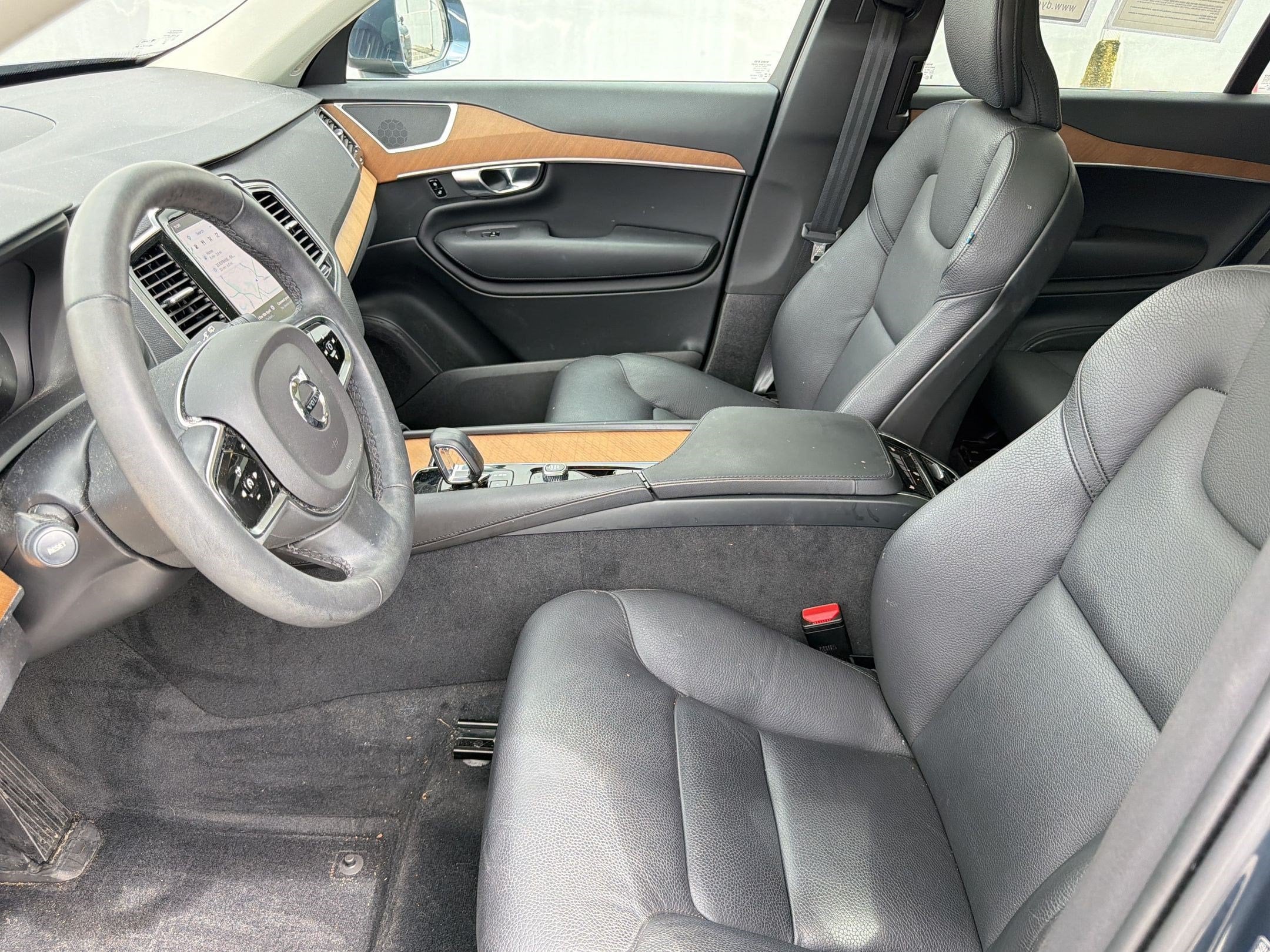 XC90 B6 Plus 7 Passenger SUV